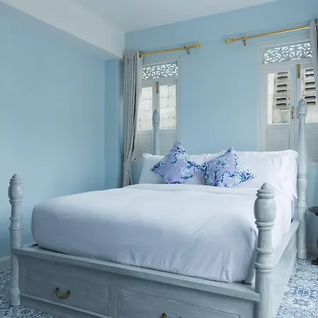 Noursabah Boutique Bed Bangkok-2